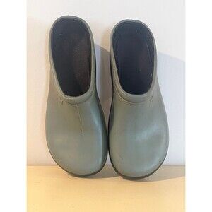 Sloggers Women's Premium Garden Clogs cactus green Size 8